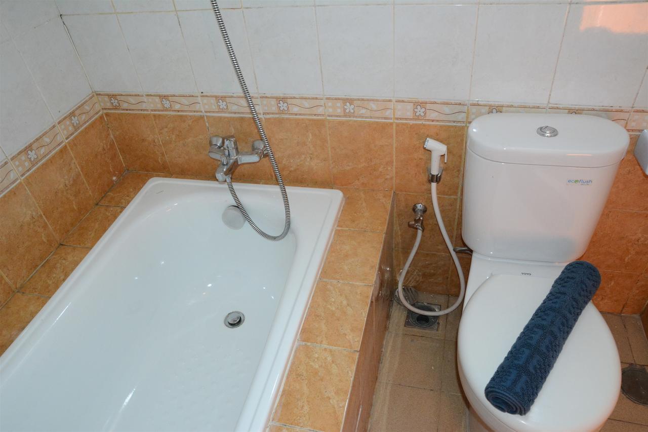 3Br Grand Palace With Private Bathtub By Travelio Jacarta Exterior foto