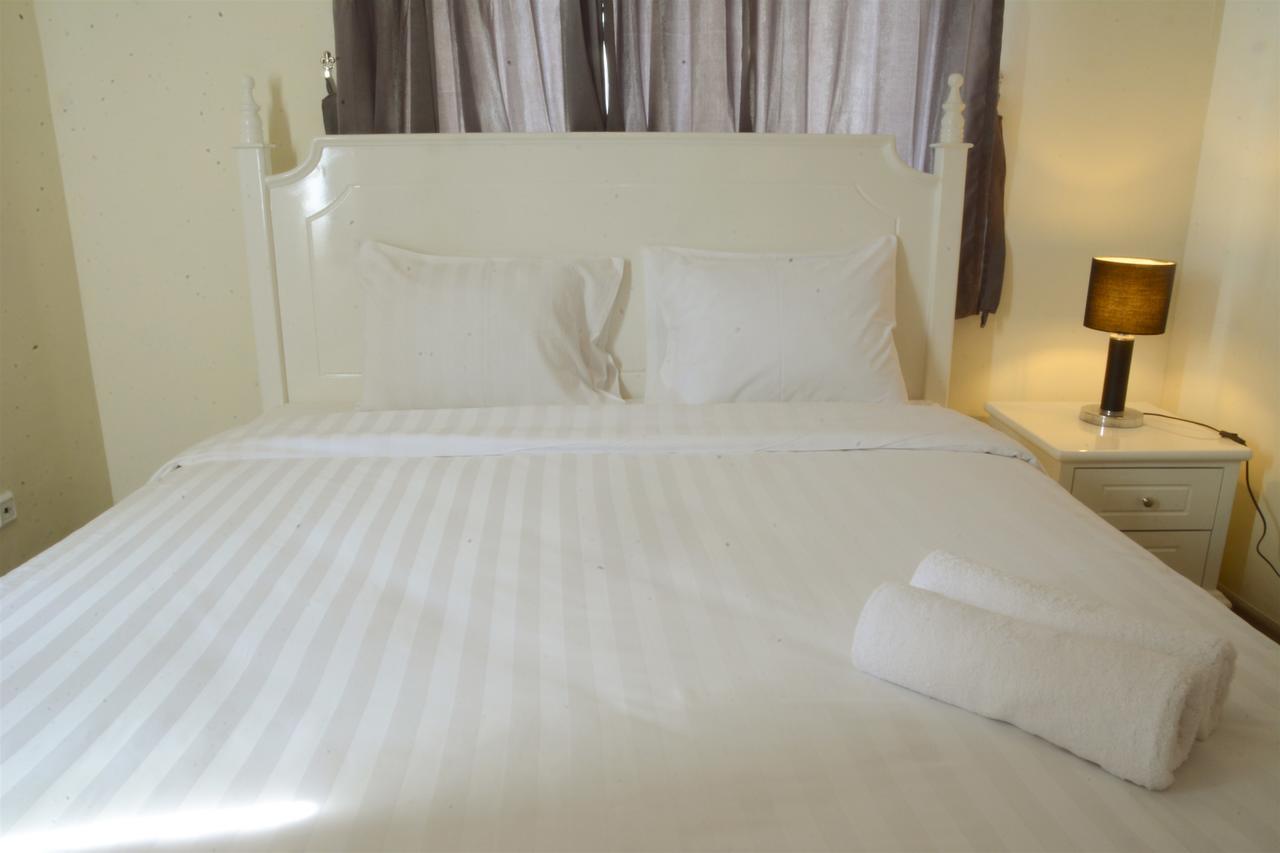 3Br Grand Palace With Private Bathtub By Travelio Jacarta Exterior foto